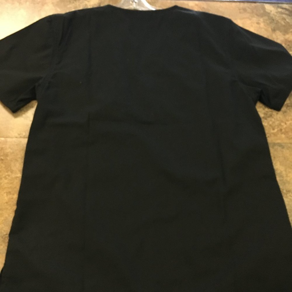Code Happy Men's V-Neck Top - Picture 4 of 4